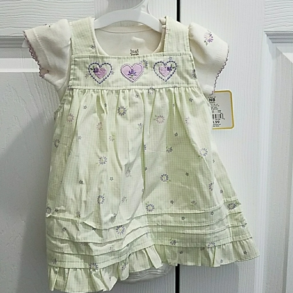 Newborn 2 piece dress set